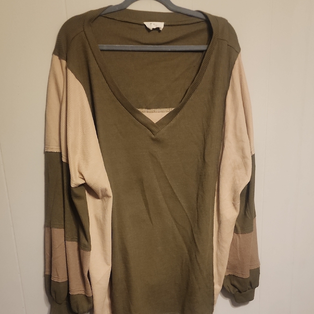 ANDREE BY UNIT Olive Textured Knit